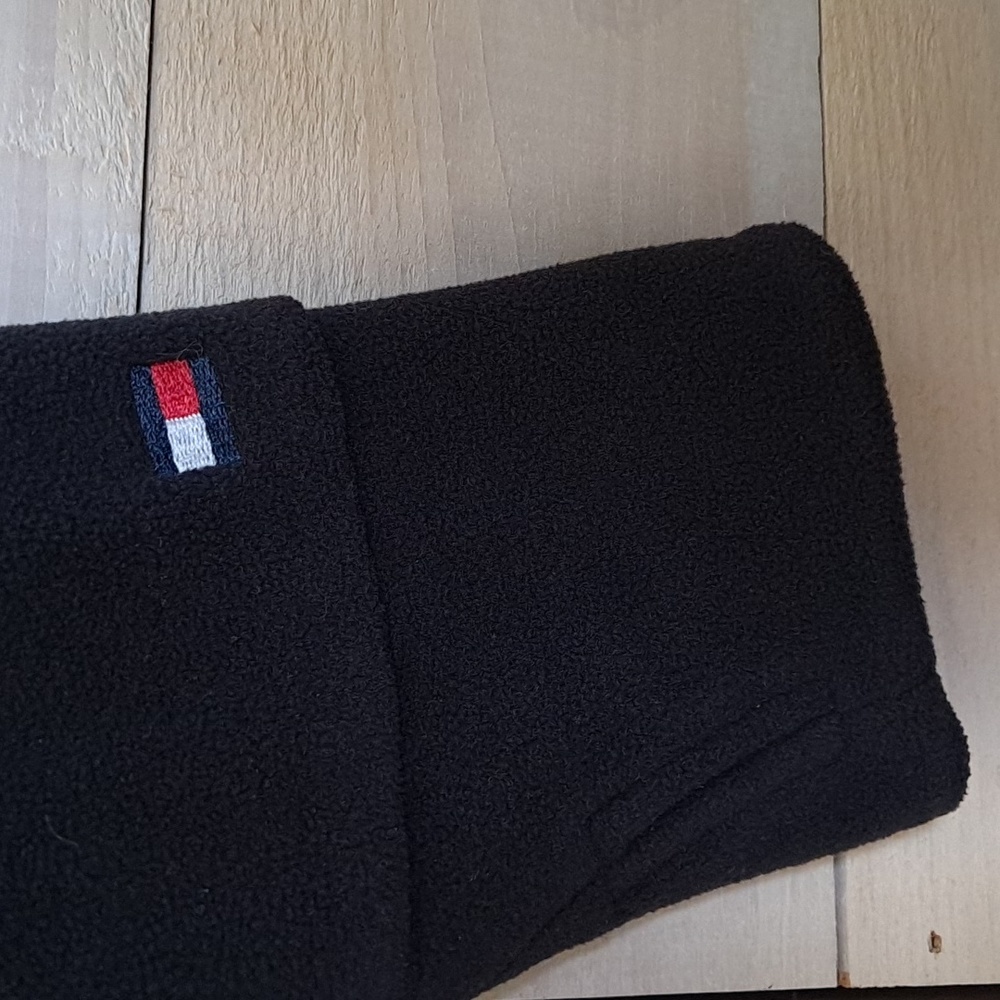 Tommy Hilfiger Women's Premium Performance Pullover Fleece | Size Large - Picture 5 of 11